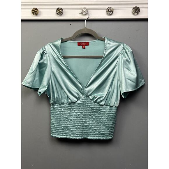GUESS Cropped Top Womens Large Green Shiny Smocked Stretch‎ V Neck Stretch - Picture 1 of 7